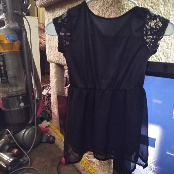 George's lined black dress, lace bodice, sequins - Picture 2 of 2